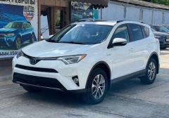 Легковые-Toyota-RAV4