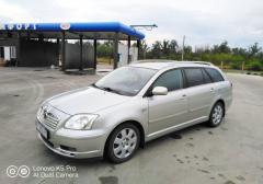 Легковые-Toyota-Avensis