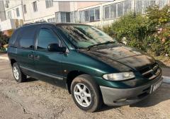 Легковые-Chrysler-Voyager