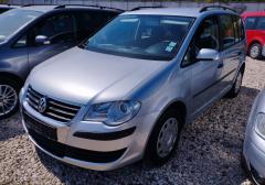 Легковые-Volkswagen-Touran