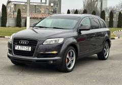 Легковые-Audi-Q7