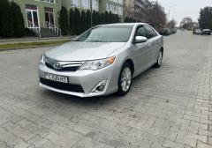 Легковые-Toyota-Camry