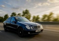 Легковые-Mercedes-benz-E class