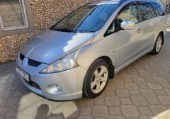 Легковые-Mitsubishi-Grandis