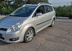 Легковые-Toyota-Corolla Verso