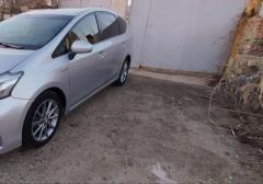 Легковые-Toyota-Prius