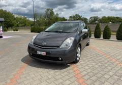 Легковые-Toyota-Prius