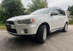Легковые-Mitsubishi-Outlander