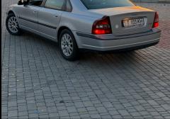 Легковые-Volvo-S40