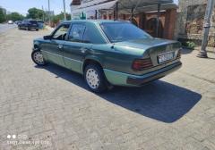 Легковые-Mercedes-benz-E class