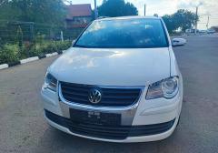 Легковые-Volkswagen-Touran