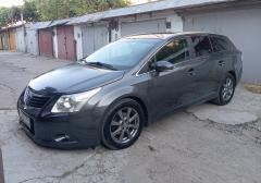 Легковые-Toyota-Avensis