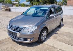 Легковые-Volkswagen-Touran