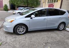 Легковые-Toyota-Prius