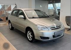 Легковые-Toyota-Corolla