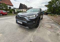 Легковые-Toyota-RAV4