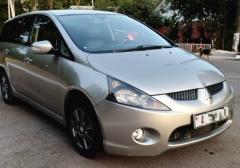 Легковые-Mitsubishi-Grandis