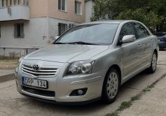 Легковые-Toyota-Avensis
