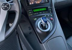 Легковые-Toyota-Prius