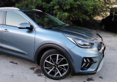 Легковые-Kia-Niro