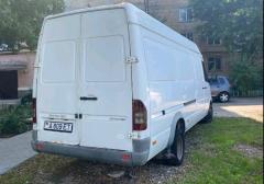 Грузовые-Mercedes-Benz-