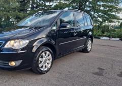 Легковые-Volkswagen-Touran