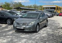Легковые-Toyota-Avensis