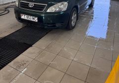 Легковые-Toyota-Avensis Verso