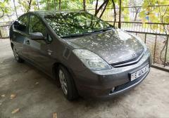 Легковые-Toyota-Prius