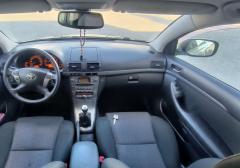 Легковые-Toyota-Avensis