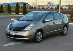 Легковые-Toyota-Prius