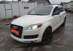 Легковые-Audi-Q7