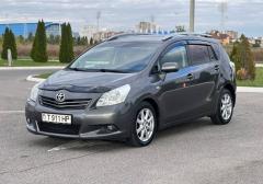 Легковые-Toyota-Verso