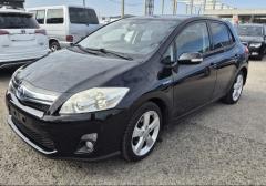 Легковые-Toyota-Auris