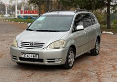 Легковые-Toyota-Avensis Verso