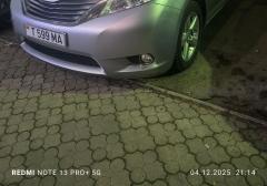 Легковые-Toyota-Sienna