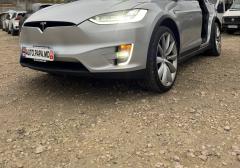 Легковые-Tesla-Model X