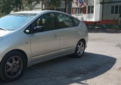 Легковые-Toyota-Prius