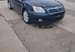 Легковые-Toyota-Avensis