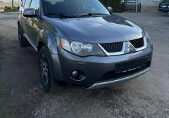 Легковые-Mitsubishi-Outlander