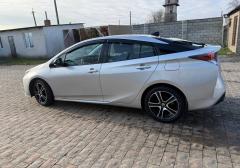 Легковые-Toyota-Prius