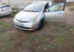 Легковые-Toyota-Prius