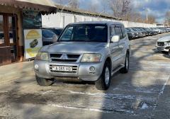 Легковые-Mitsubishi-Pajero