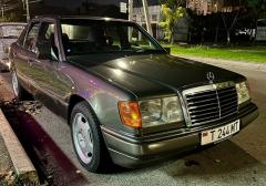 Легковые-Mercedes-benz-E class