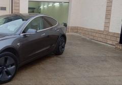 Легковые-Tesla-Model 3