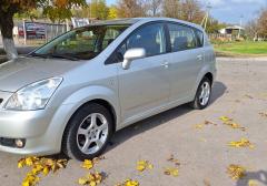 Легковые-Toyota-Corolla Verso