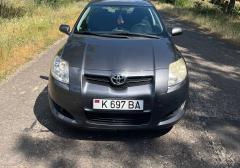 Легковые-Toyota-Auris