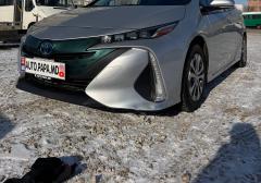 Легковые-Toyota-Prius