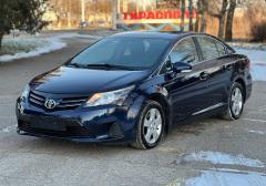 Легковые-Toyota-Avensis