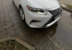 Легковые-Lexus-ES